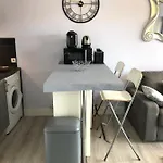 St-mandrier 300m Apartamento